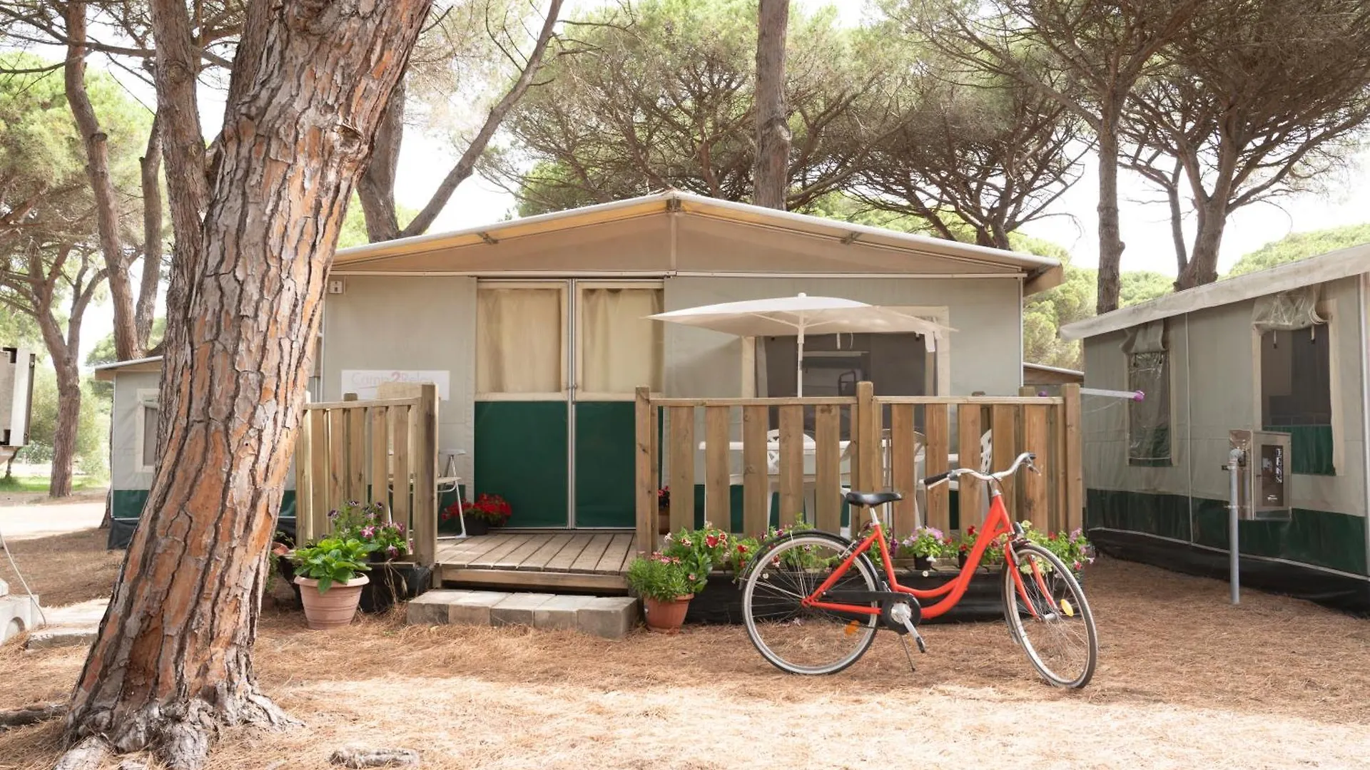 Camping Village S'Ena Arrubia Arborea 0*,  Italia